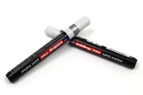 Marker premium biały do znakowania matek pszczelich 790 Edding Marker premium biały do znakowania matek pszczelich 790 Edding
